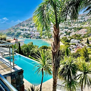 castell-blau.catalonia-hotels.com/